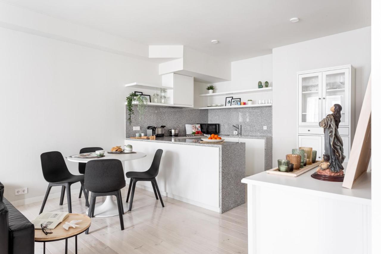 Joivy Superb 1-br Flat Near Jardim Da Estrela * Lisbon